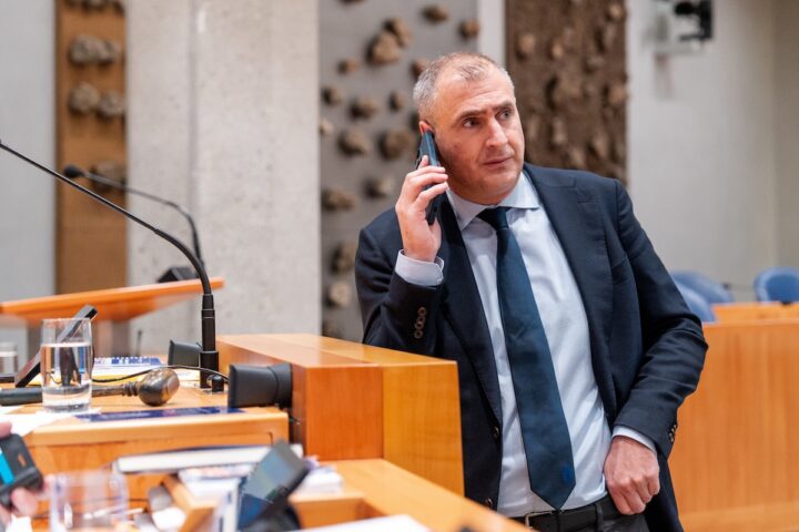 Crisi senza precedenti per la leadership di Geert Wilders nei Paesi Bassi