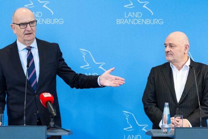 Crolla la coalizione tra i socialdemocratici e il partito populista di Wagenknecht in Brandeburgo