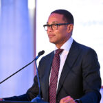 Don Lemon arrestato a Los Angeles durante una protesta contro l'ICE in chiesa