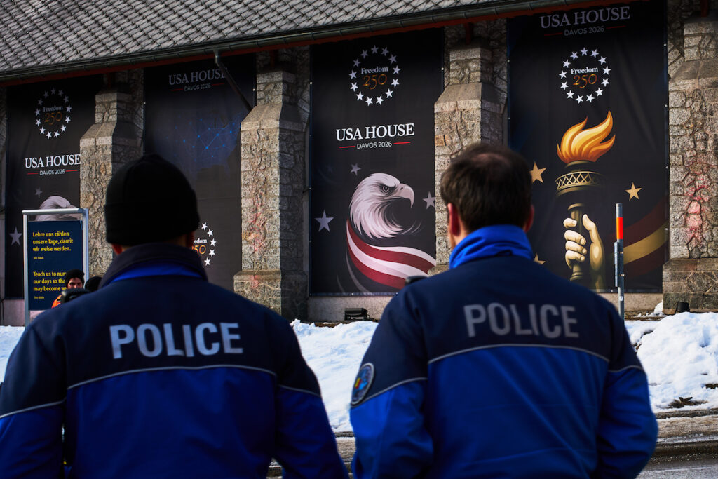 Il Forum di Davos cede all'influenza di Trump, cambiando i suoi principi fondamentali