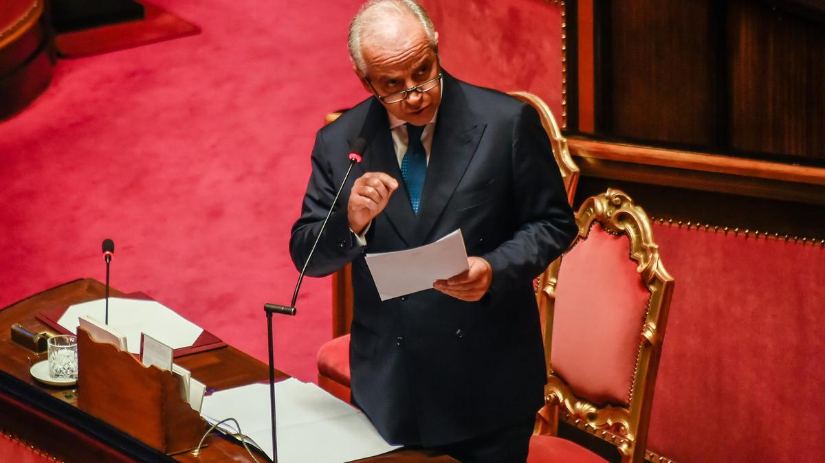 Il governo italiano annuncia un nuovo decreto sicurezza: espulsioni accelerate e misure contro le baby gang