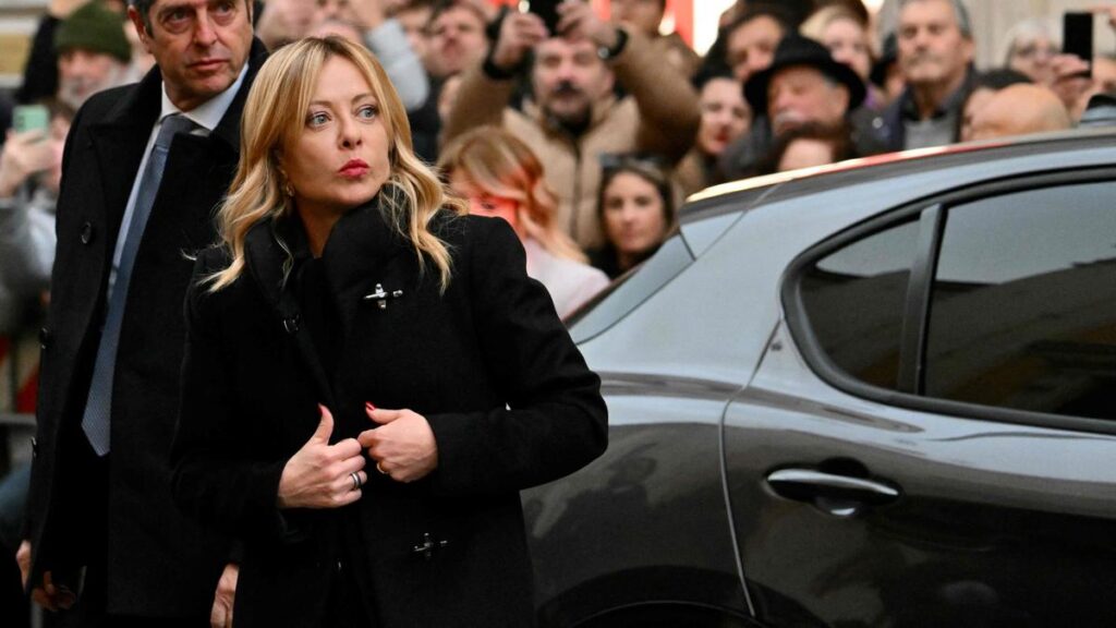 Il governo italiano esprime scetticismo sui controdazi di Trump, considerati "una follia"