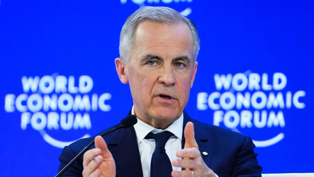 Il premier canadese Mark Carney esorta le medie potenze a unirsi per affrontare la rottura dell'ordine mondiale a Davos