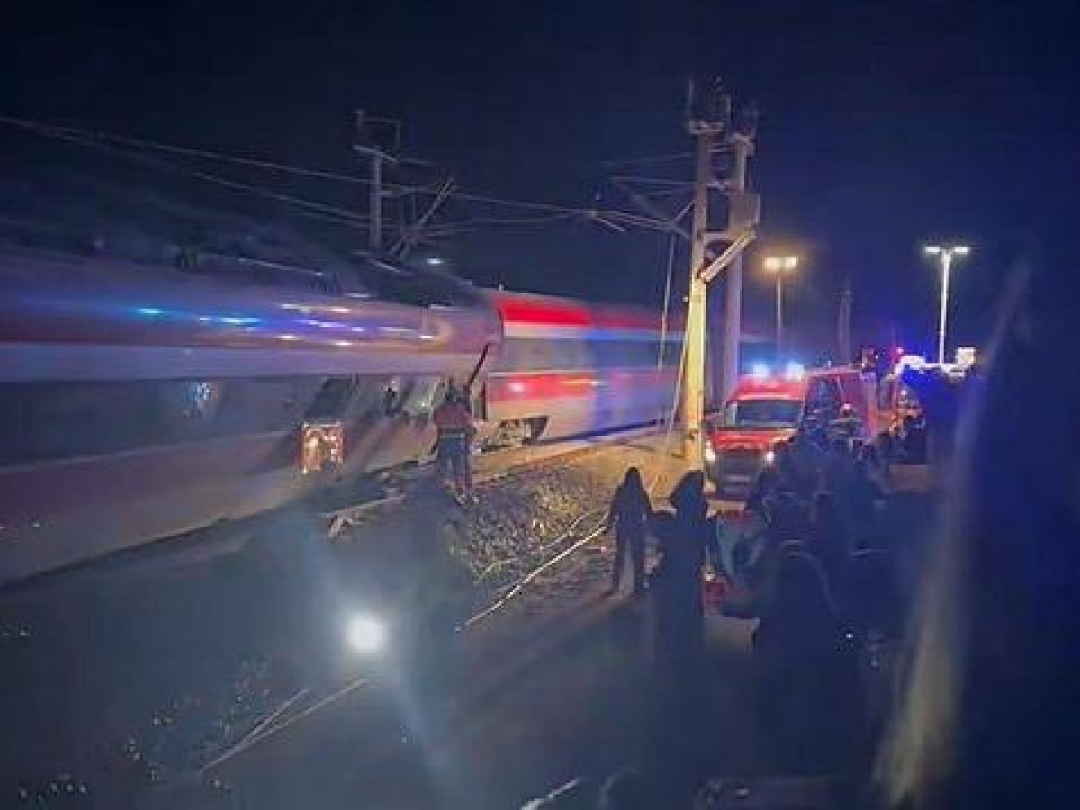 Incidente ferroviario in Spagna: 43 persone scomparse e 41 cadaveri identificati, indagini in corso