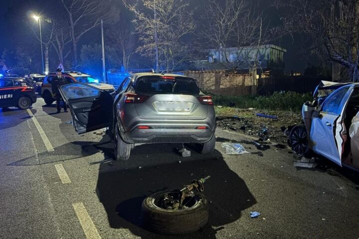 Incidente mortale sulla via Laurentina a Roma: tre vittime e un ferito grave
