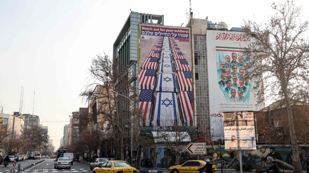 Iran, il popolo teme una nuova offensiva mentre i funerali diventano atti di resistenza