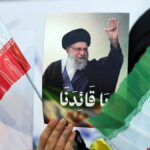 Iran: le portaerei Usa diventano obiettivi, afferma alto ufficiale iraniano