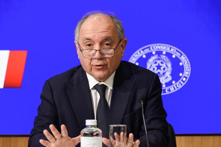 Italia chiede indagini urgenti sulla strage di Crans-Montana e una collaborazione attiva con le autorità svizzere