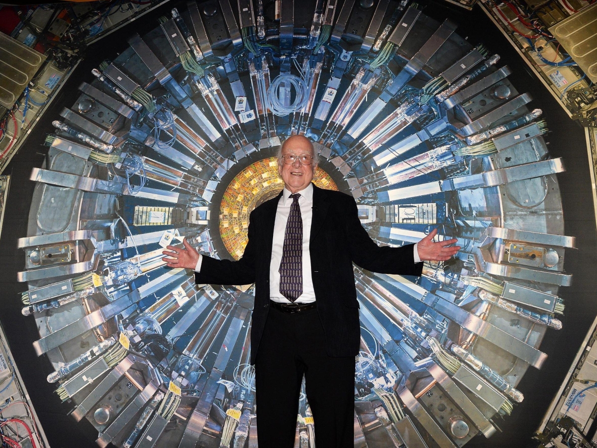 La donazione del premio Nobel Peter Higgs: oltre 3 milioni di euro a enti benefici e ricerca