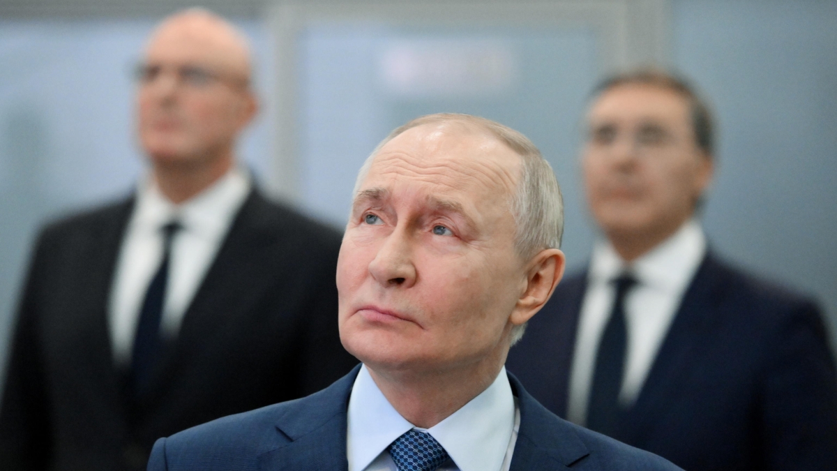 La doppiezza della Russia tra attacchi e trattative sul Donbass