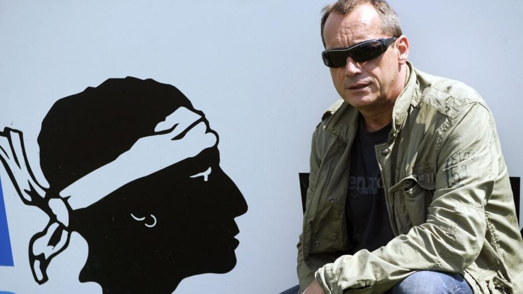 La morte di Alain Orsoni, ex leader nazionalista corso, avviene durante il funerale della madre