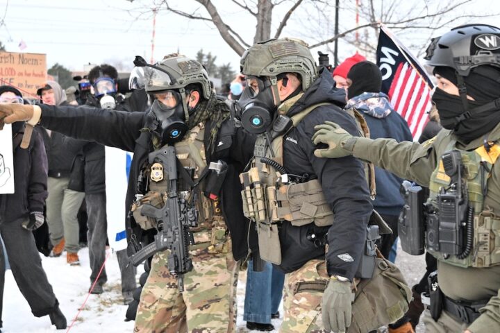 La polizia del Minnesota accusa l’FBI di ostruzionismo nell'indagine sull'uccisione di una donna da parte dell'ICE