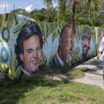 La procura spagnola archivia l’indagine per molestie contro Julio Iglesias per mancanza di giurisdizione