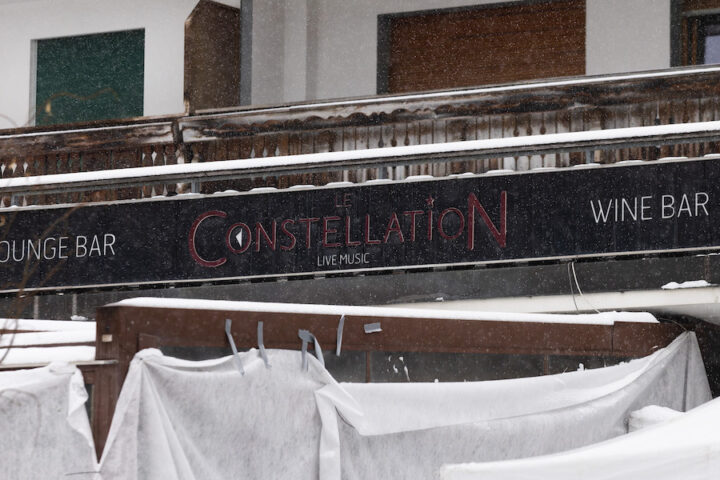 La Svizzera autorizza la collaborazione dell'Italia nelle indagini sull'incendio di Crans-Montana