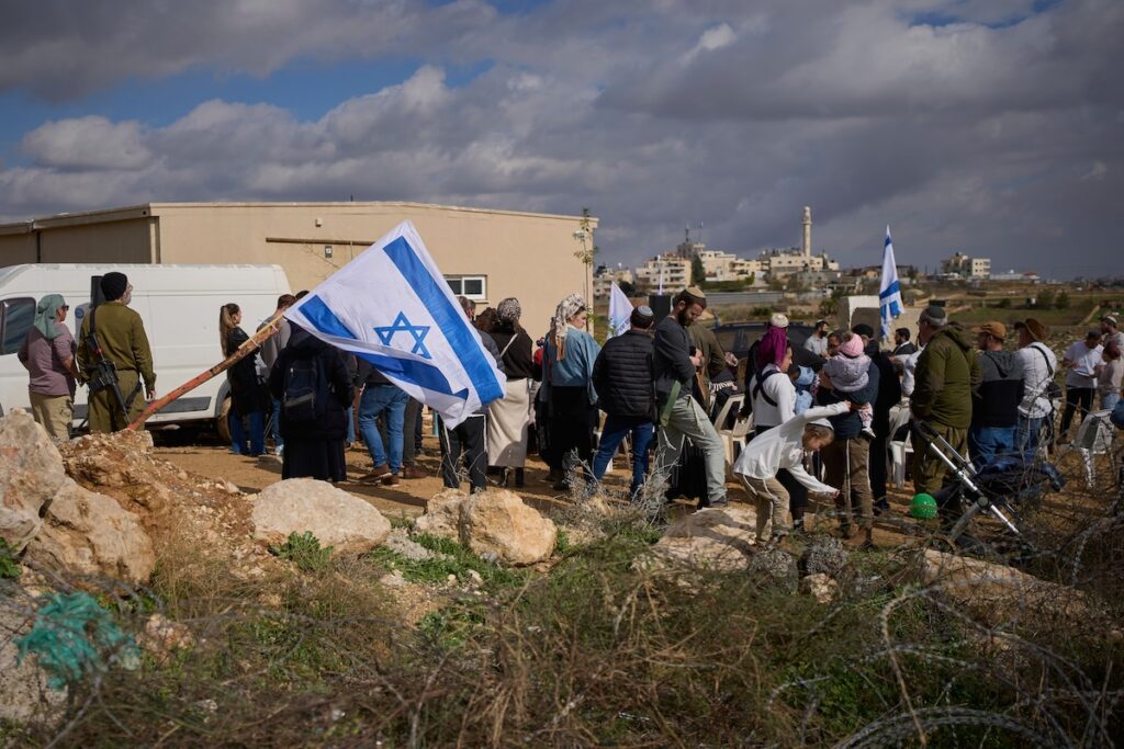 L'Italia convoca l'ambasciatore israeliano per minacce a carabinieri in Cisgiordania