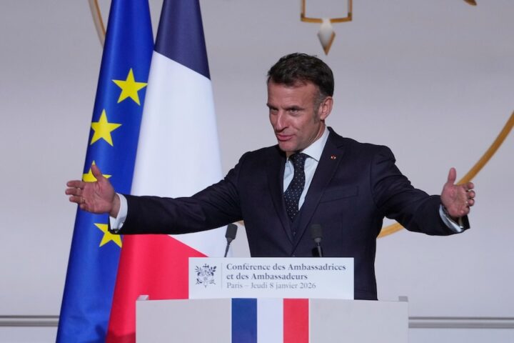 Macron annuncia che la Francia voterà contro l'accordo commerciale con il Mercosur