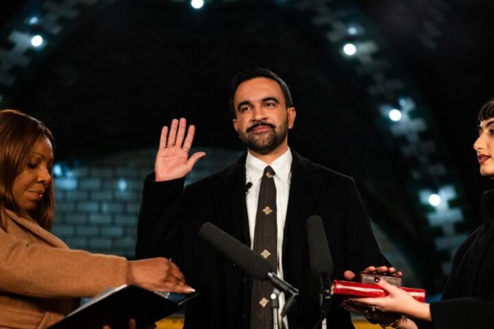 Mamdani è il nuovo sindaco di New York, primo musulmano a ricoprire l'incarico