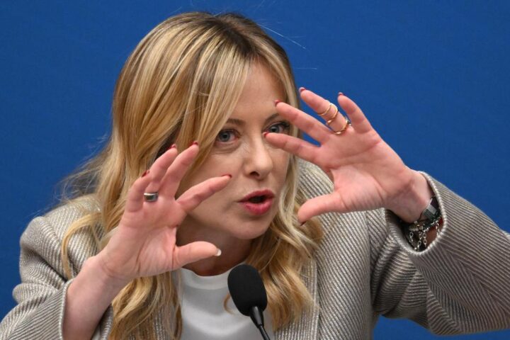 Meloni e i magistrati: conflitto su sicurezza e applicazione della legge