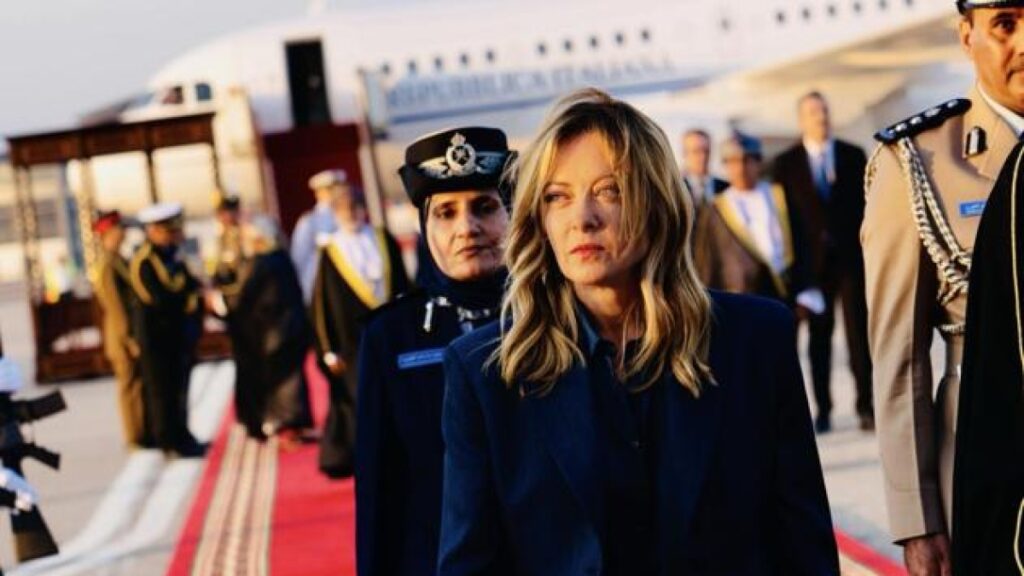 Meloni in Asia per investimenti: focus su chip, idrogeno e cooperazione militare con Giappone e Corea del Sud