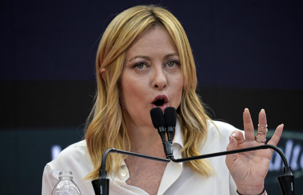 Meloni risponde a Trump: «Inaccettabili le sue affermazioni sul contributo dei Paesi NATO in Afghanistan»