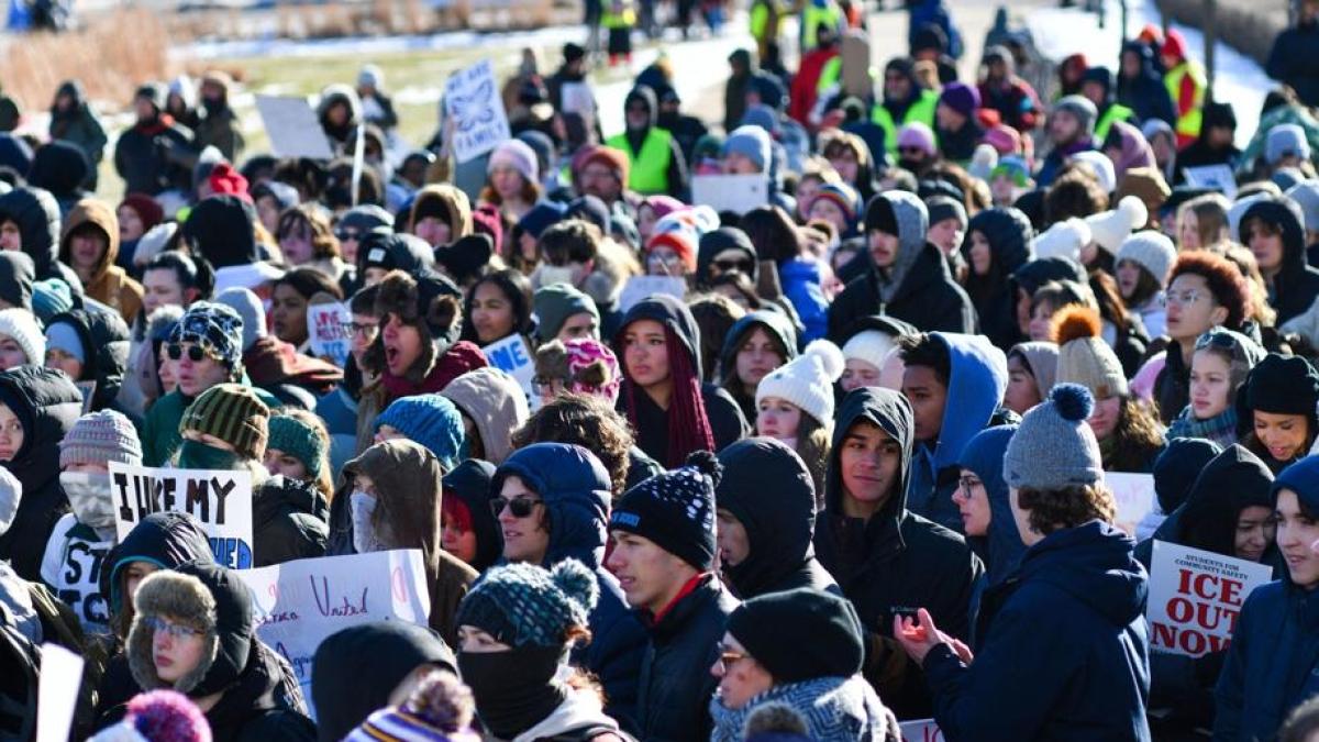 Minneapolis, un agente federale spara e ferisce un immigrato venezuelano durante gli scontri