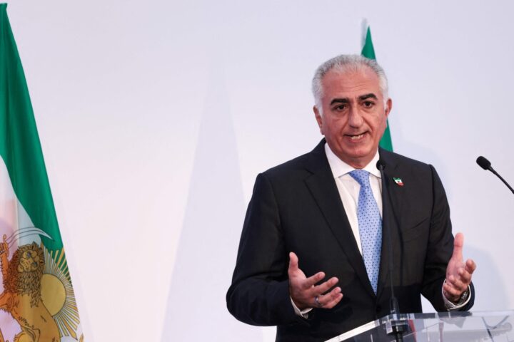 Reza Pahlavi: «Gli iraniani vogliono un Paese libero e in pace con Usa e Israele»