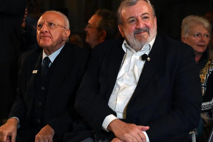 Ritorni in grande stile di De Luca ed Emiliano, situazioni politiche in evoluzione in Puglia