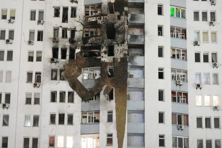 Silenzio dal Cremlino sulla tregua proposta da Trump, blogger russi esprimono scetticismo