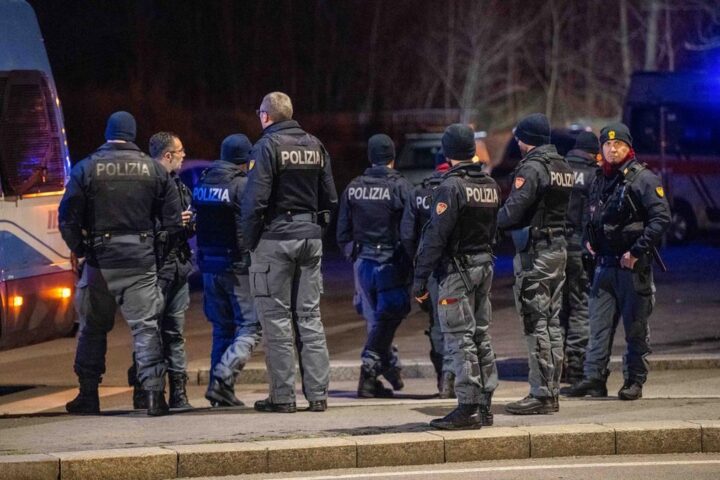 Sparatoria a Rogoredo: proiettile conficcato nel cranio di Abderrahim Mansouri, poliziotto sotto inchiesta