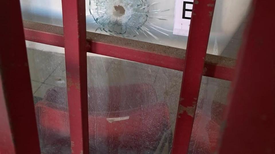 Spari contro la sede della Cgil a Primavalle, la segretaria del Pd: "Inaccettabile"