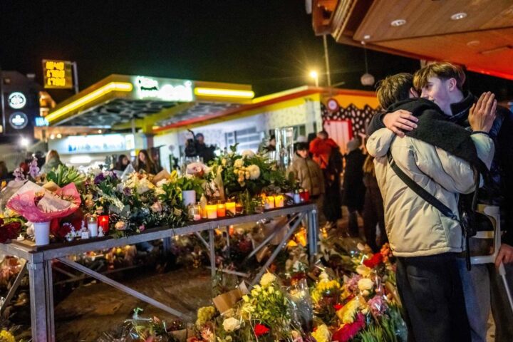 Tragedia di Crans-Montana: sette ragazzi trasportati al Niguarda, in arrivo altri feriti