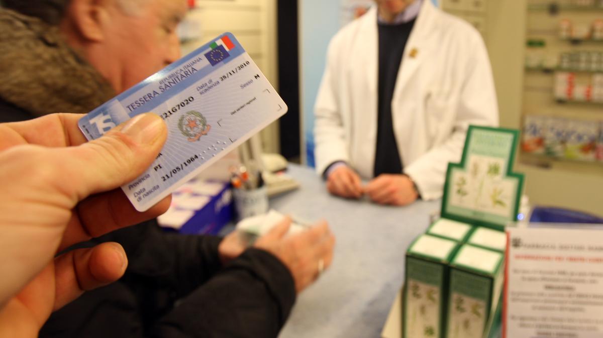 Truffa via email sul rinnovo della tessera sanitaria: la guida per difendersi