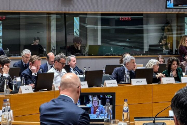 Ue: i pasdaran inseriti nella lista delle organizzazioni terroristiche dopo il Consiglio Affari Esteri a Bruxelles