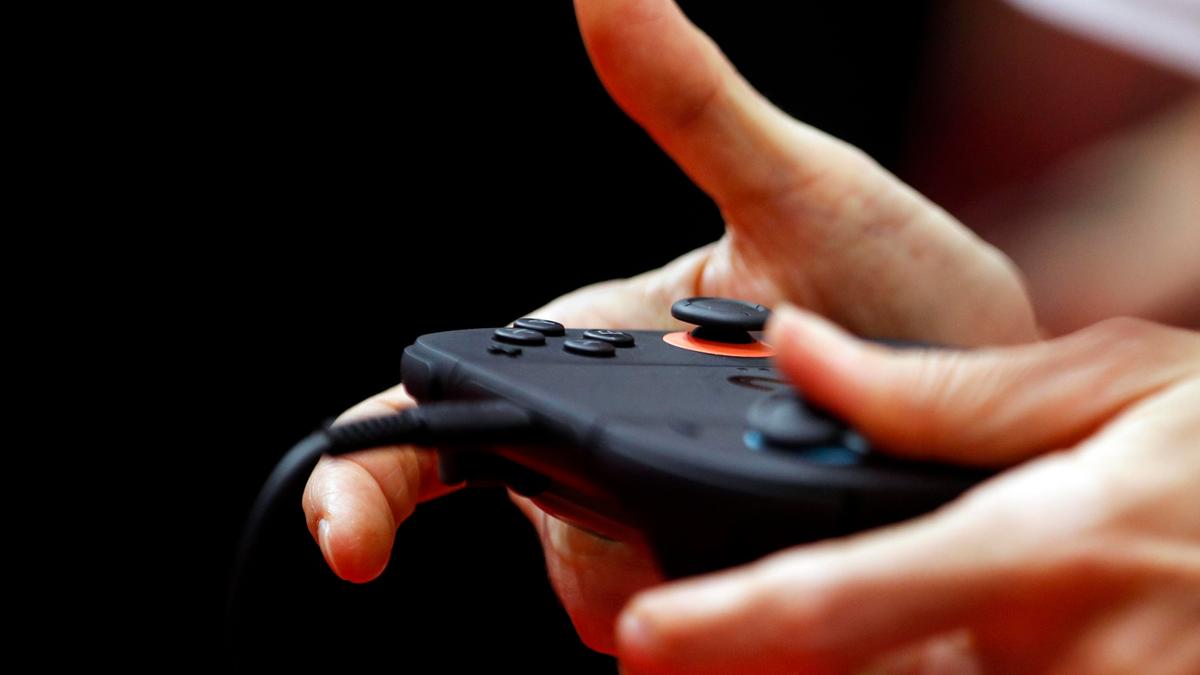 Undicenne uccide il padre negli Stati Uniti: il dramma scaturisce da un litigio per la Nintendo Switch