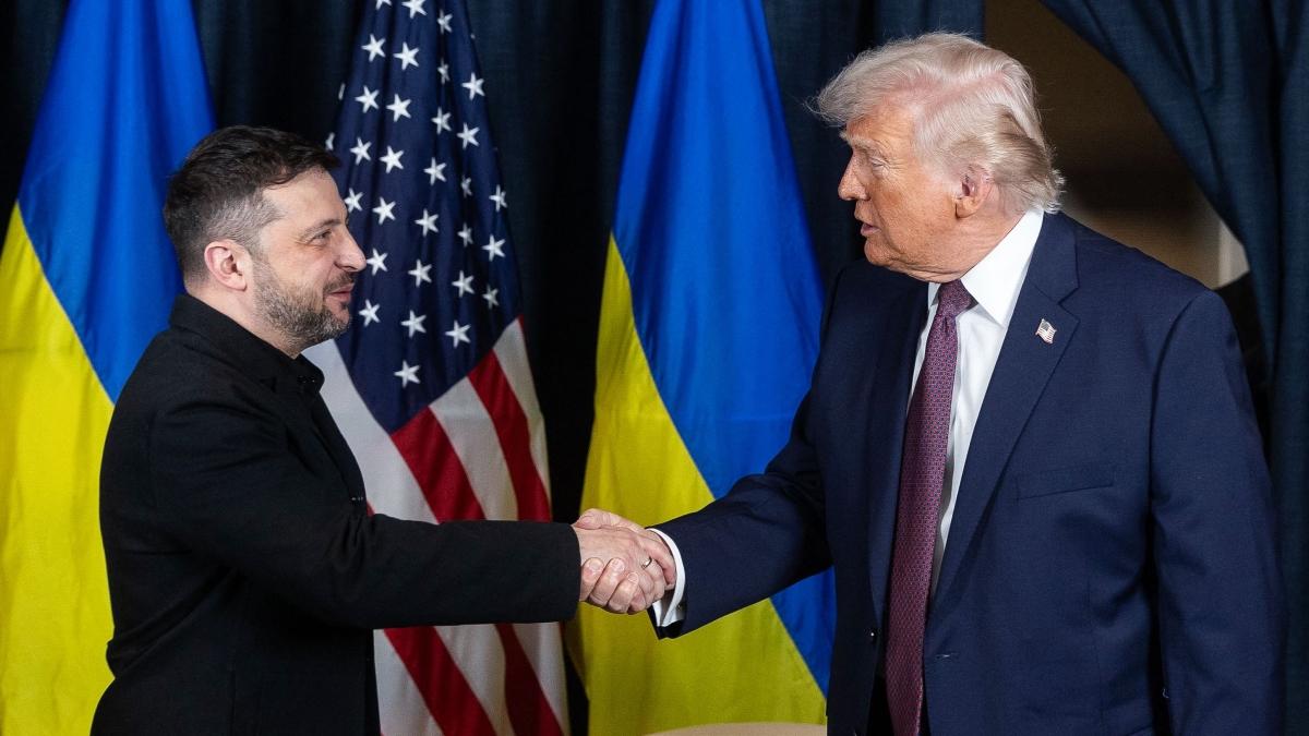 Zelensky di fronte all'offerta di Trump sul Donetsk: rischio di una nuova catastrofe per l'Ucraina