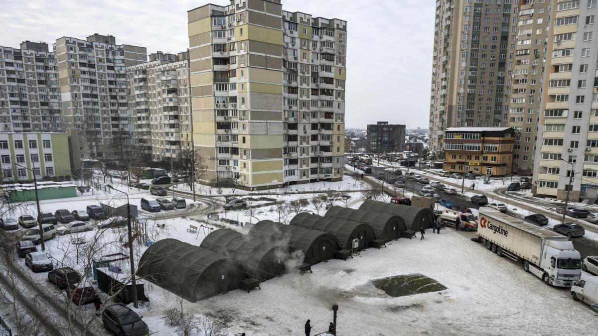Zelensky: Kiev pronta a entrare nell'Ue entro il 2027, garanzie di sicurezza già pronte