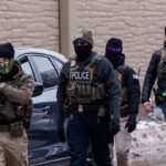 Agenti dell'ICE a Minneapolis iniziano a utilizzare le bodycam in risposta a proteste e critiche