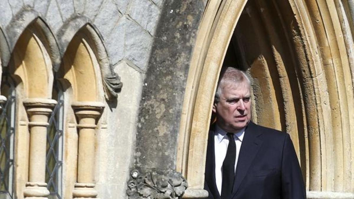 Andrea, ex principe senza fissa dimora, costretto a lasciare Windsor dopo nuove rivelazioni