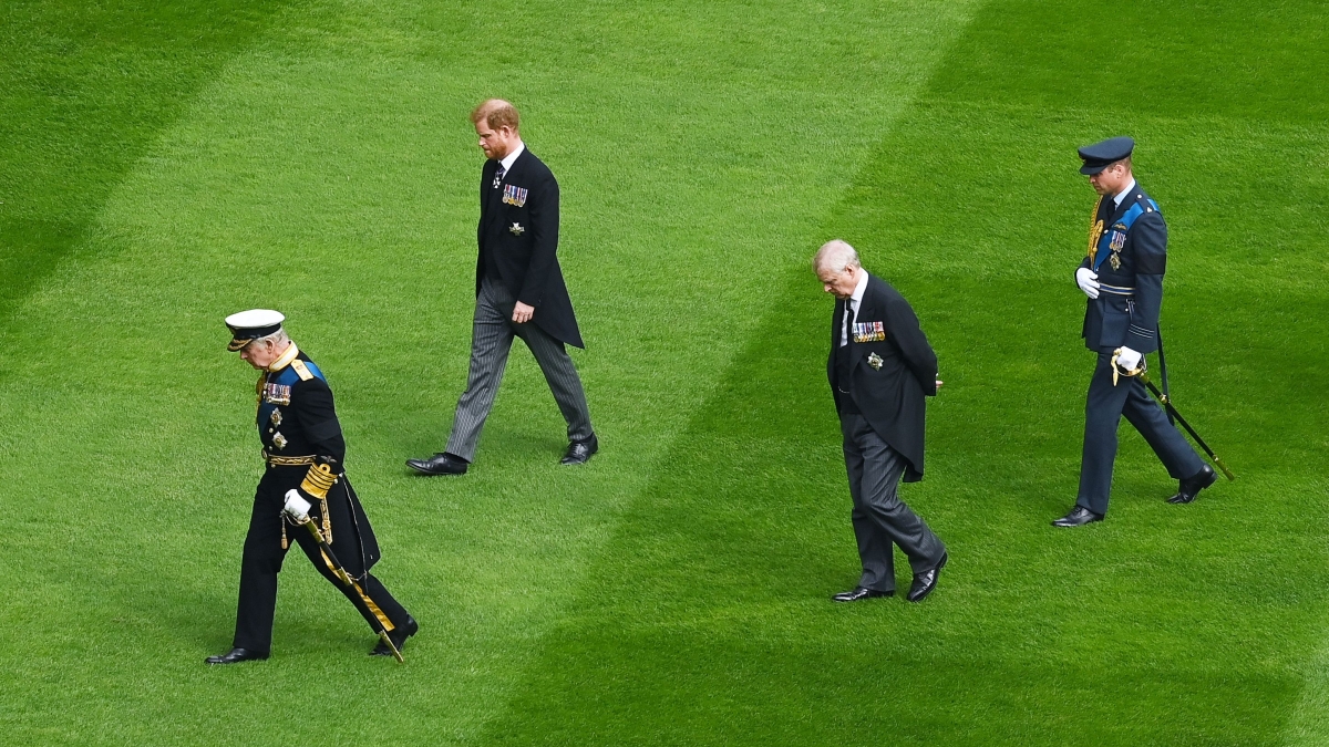 Arresto dell'ex principe Andrea: la monarchia britannica in crisi e domande sul futuro