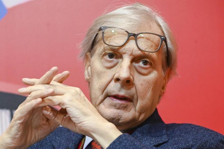 Assolto Vittorio Sgarbi: il giudice rigetta l'accusa di riciclaggio per il dipinto rubato