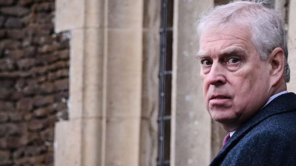 Da Andrea a Mandelson: destini incrociati di due ex principi caduti in disgrazia