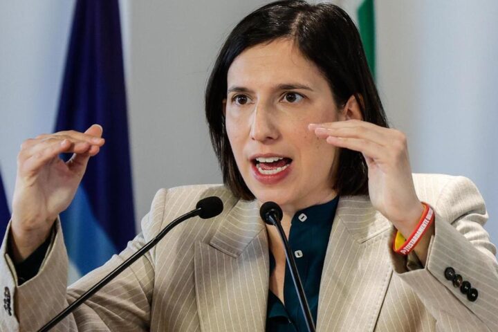 Direzione Pd: tensioni tra Schlein e Picierno sulla linea del partito e la sua identità riformista