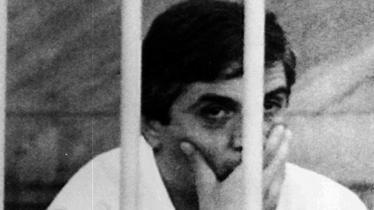 Divieto di funerali in chiesa per il boss Domenico Belfiore, Don Ciotti: “Non mettiamo un uomo di sangue sull'altare dei santi”