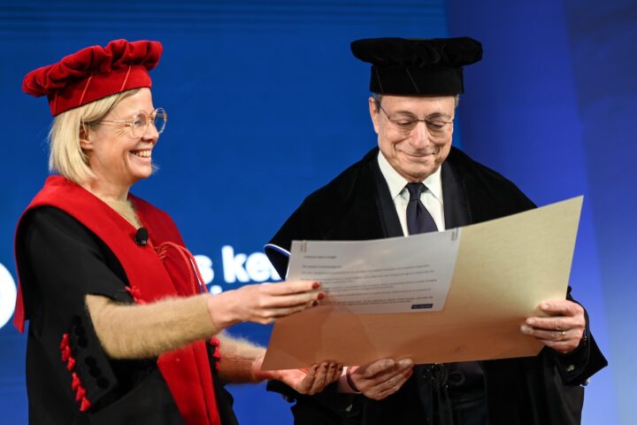 Draghi a Lovanio: l’Europa deve scegliere tra federazione e confederazione