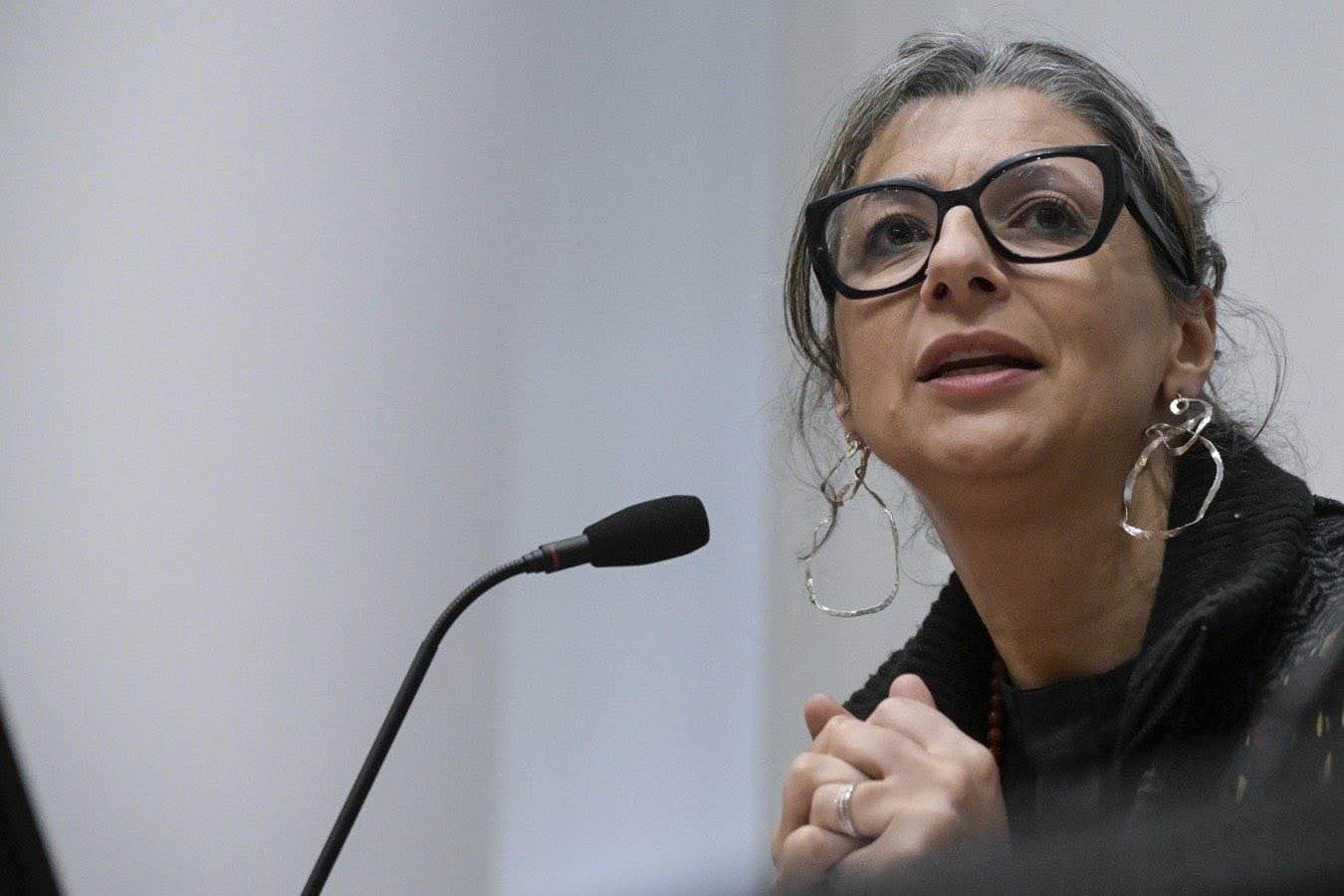 Fratelli d’Italia chiede la revoca del mandato di Francesca Albanese all'Onu per dichiarazioni controversie