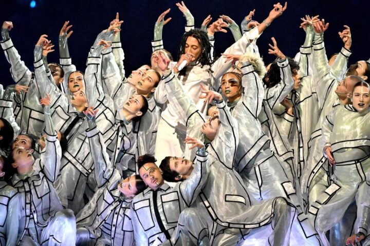 Ghali a San Siro: l'esibizione trascurata dalla Rai solleva polemiche sui social