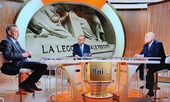 Gratteri accusa indagati e massoni a favore del Sì, Nordio chiede test psicoattitudinale