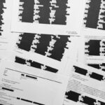 I nuovi documenti di Epstein rivelano nomi noti e dettagli inquietanti, ma scarse prove di reati