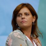 Il dossieraggio su Ilaria Salis durante la detenzione in Ungheria: indagini su Nunzio Samuele Calamucci e ex carabiniere