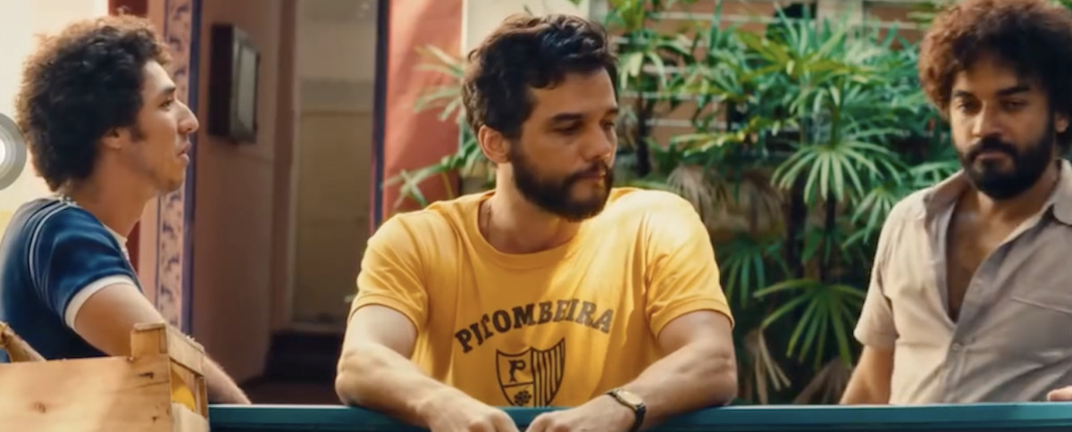 Il film “L’agente segreto” lancia la maglietta simbolo del Carnevale di Olinda in Brasile